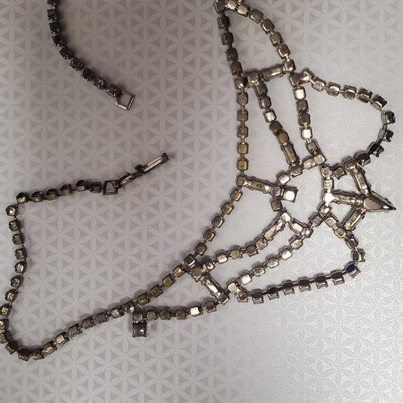 1940's Antique Necklace - Picture 3 of 3